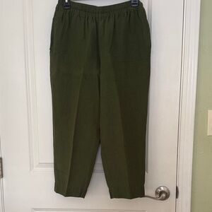 Madewell Women’s Forest Green Capris